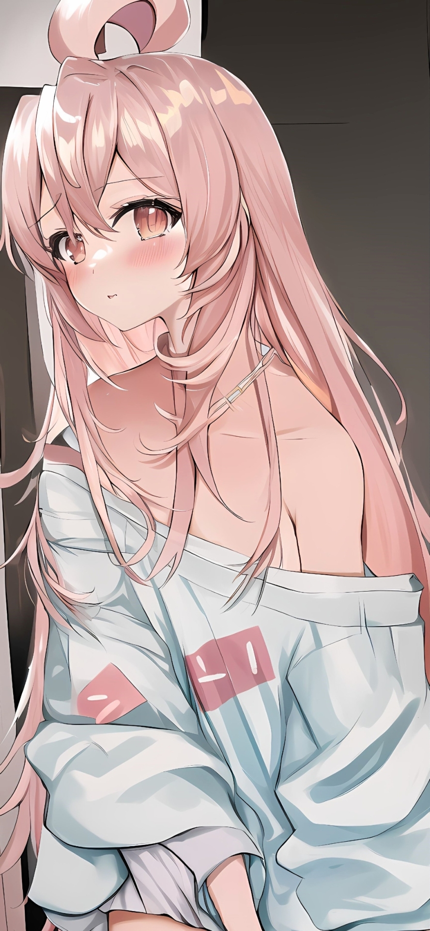 粉发少女