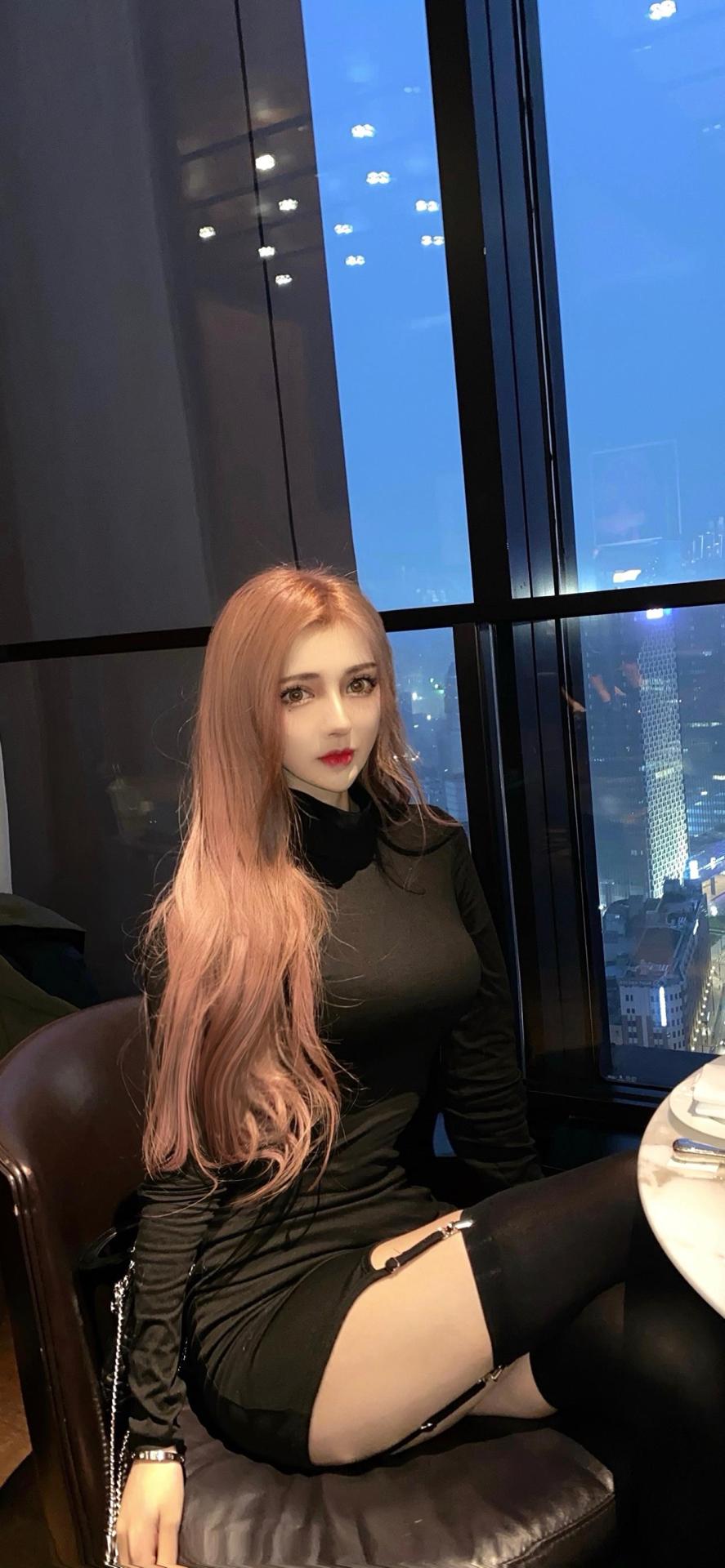 美女