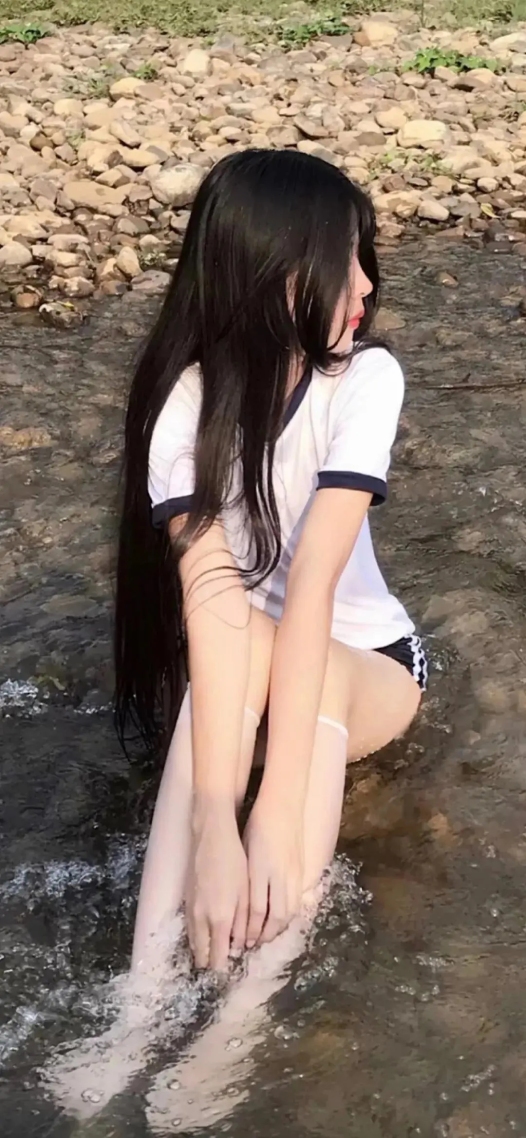 美女