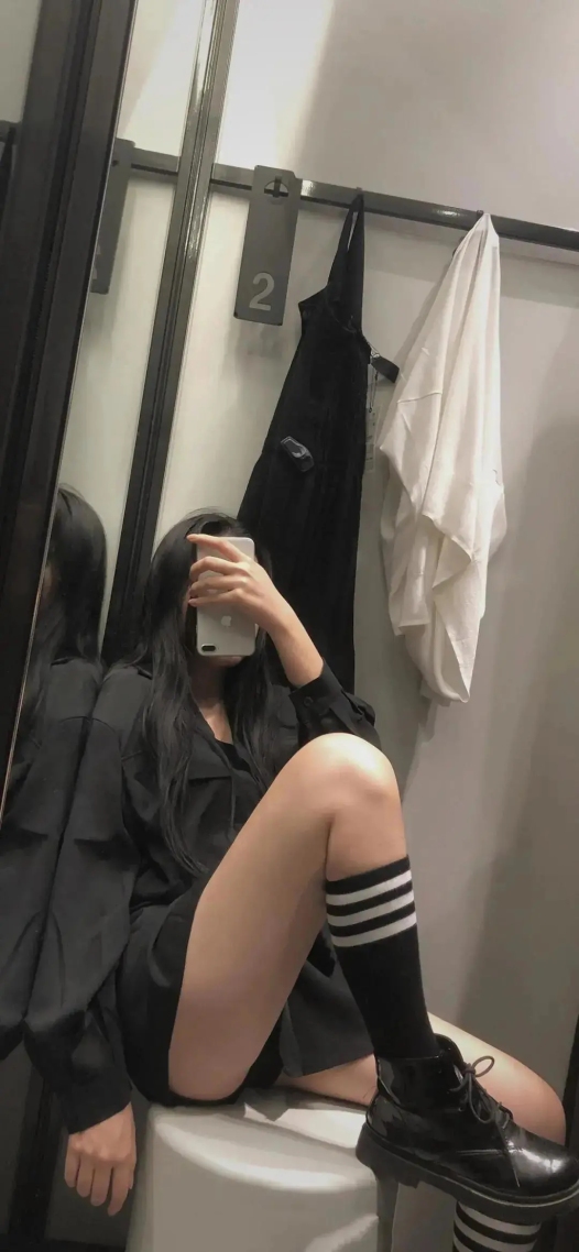 小姐姐手机屏保壁纸