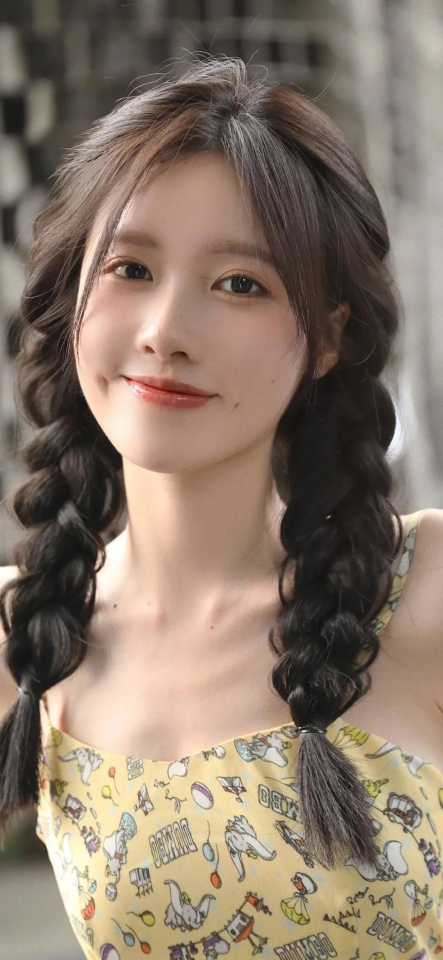 美女
