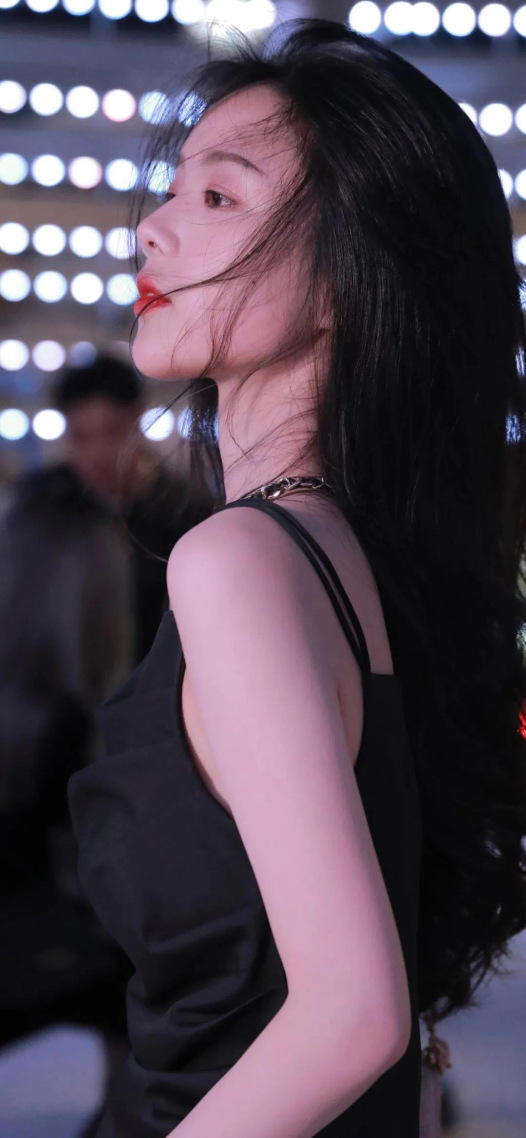 手機微信背景圖片假裝女朋友壁紙24