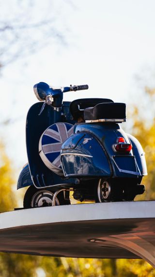 摩托车