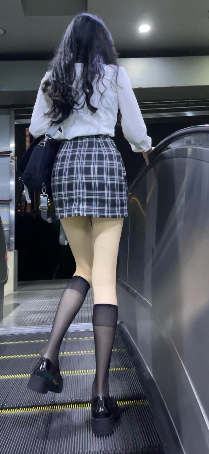 微信封面背景街拍美女003