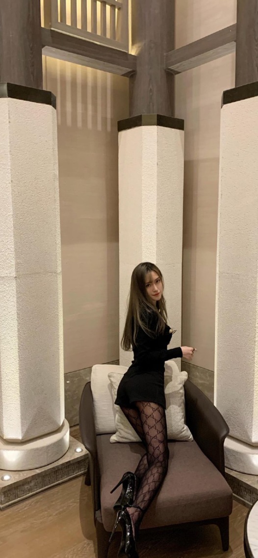 美女041
