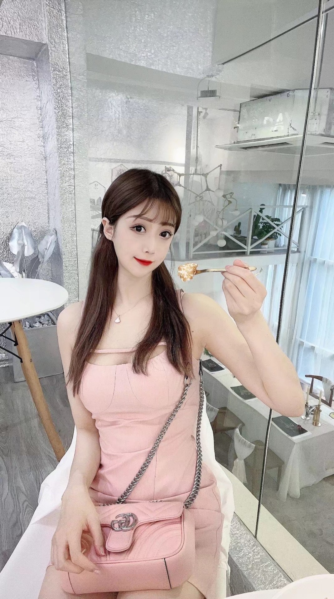 美女微信個人主頁背景圖片