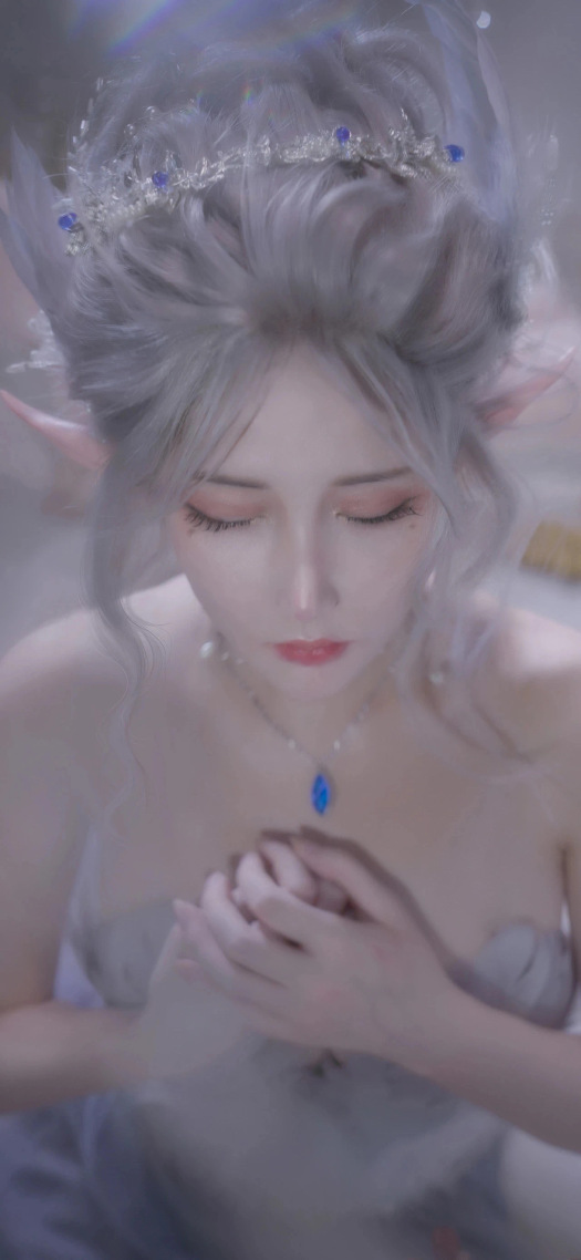 聊天背景图片微信美女女生cos壁纸
