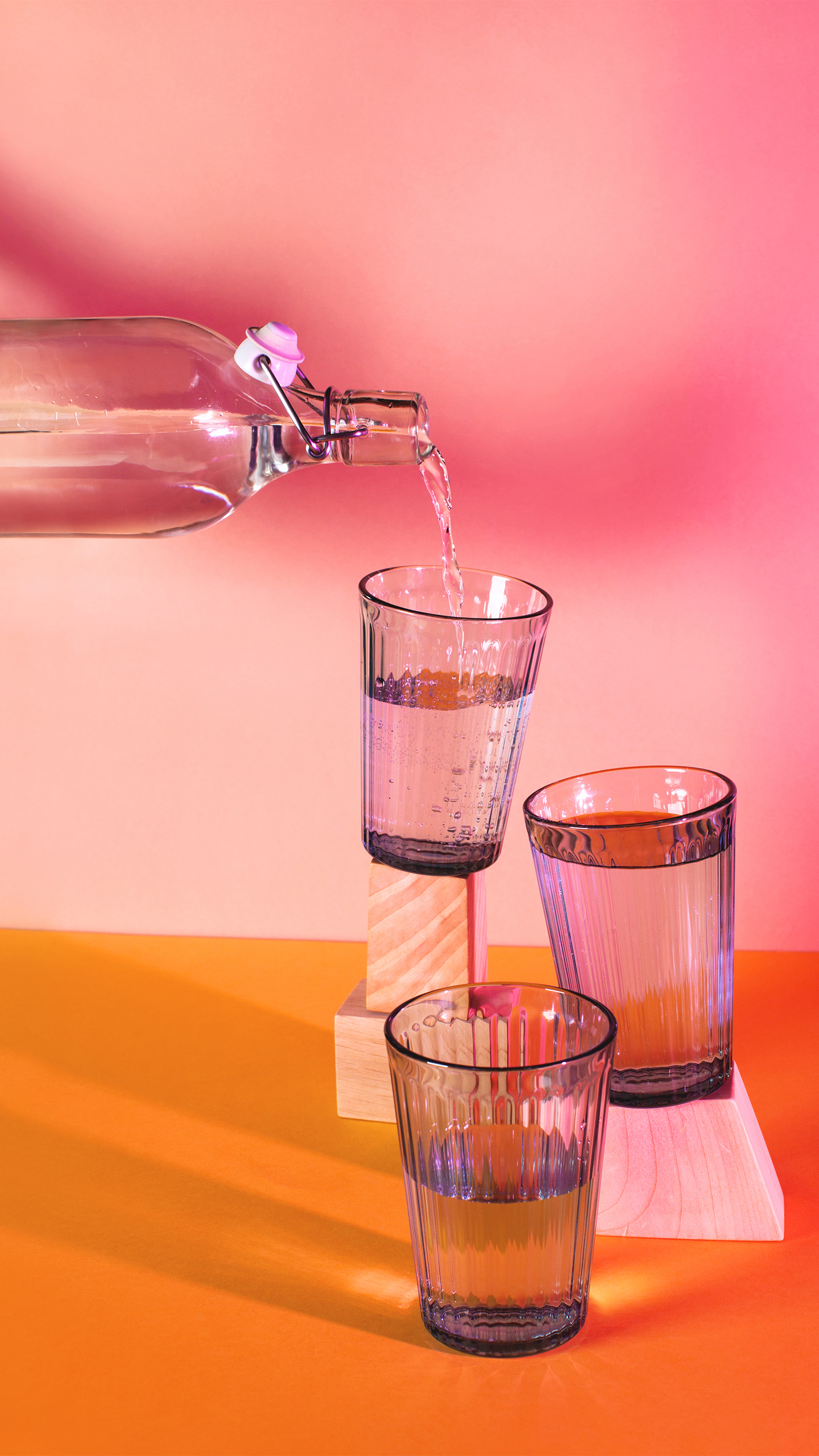 #搖晃的紅酒杯 色彩 (2)