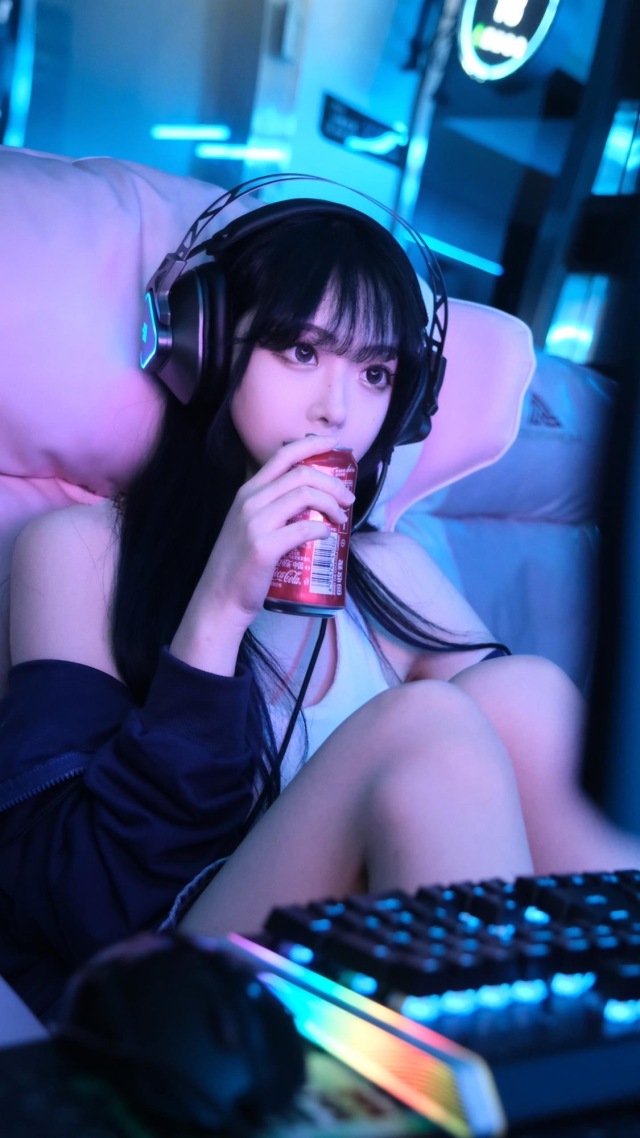电竞少女