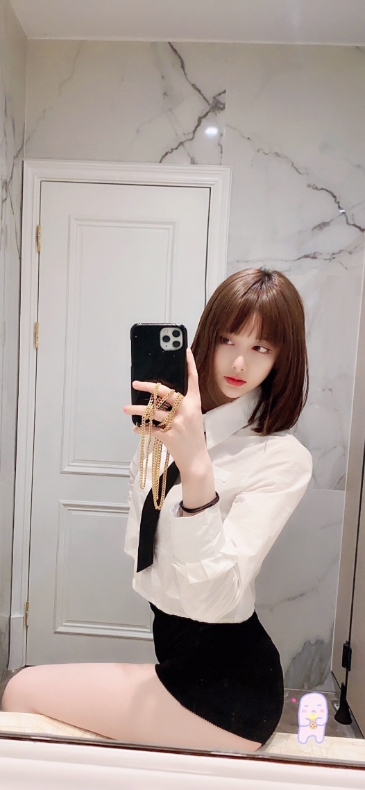 美女愛自拍004
